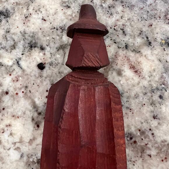Hand Carved Gaucho Wood Sculpture from Australia - 9in tall - Picture 8 of 9